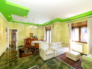 Quadrilocale in Vendita a Roma, 459'000&euro;, 120 m²