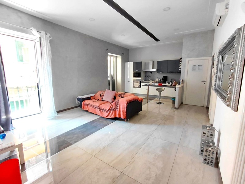Quadrilocale in Vendita a Napoli, 325'000&euro;, 80 m²