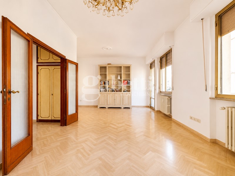 Appartamento in Vendita a Firenze, 425'000&euro;, 127 m²