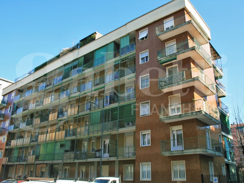 Monolocale in Affitto a Milano, 900&euro;, 45 m², arredato