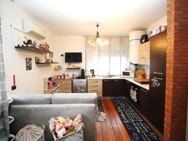 Bilocale in Vendita a Legnano, 69'000&euro;, 51 m²