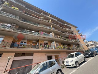 Quadrilocale in Vendita a Guidonia Montecelio, 140'000&euro;, 110 m²