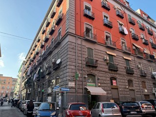 Quadrilocale in Vendita a Napoli, 131'250&euro;, 105 m²