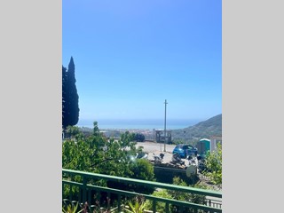 Appartamento in Affitto a Leivi, 500&euro;, 61 m²