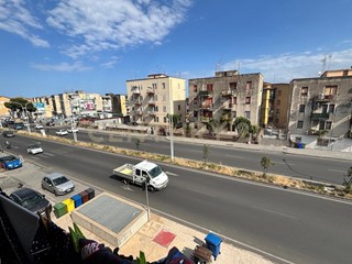 Trilocale in Vendita a Catania, 72'000&euro;, 85 m²