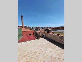 Quadrilocale in Vendita a Misterbianco, 80'000&euro;, 132 m²