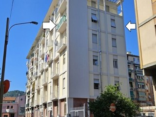 Appartamento in Vendita a La Spezia, 81'750&euro;, 109 m²