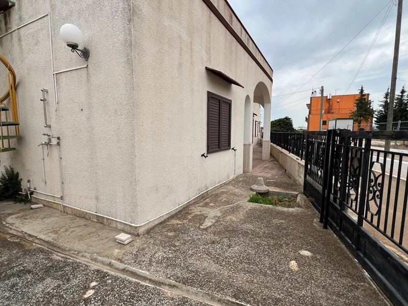 Quadrilocale in Vendita a Monopoli, 130'000&euro;, 117 m²