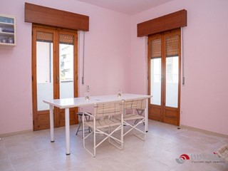 Quadrilocale in Vendita a Melito di Porto Salvo, 80 m²