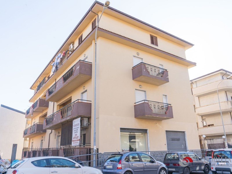 Appartamento in Vendita a Melito di Porto Salvo, 