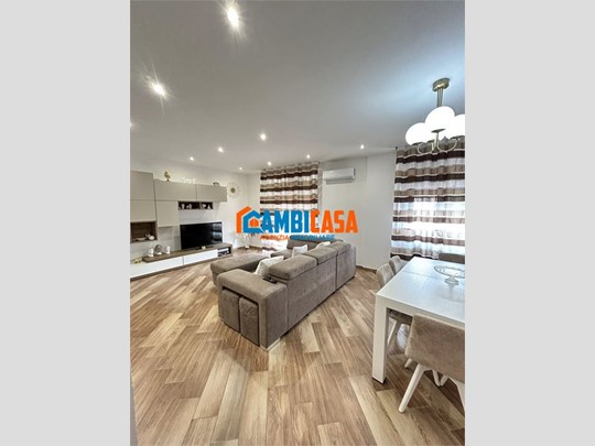 Quadrilocale in Vendita a Palermo, 118'000&euro;, 100 m²
