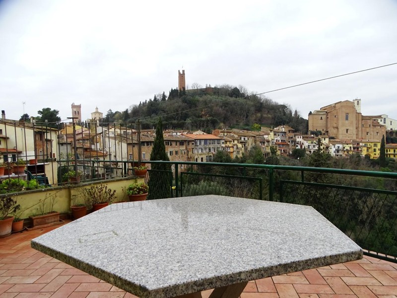 Trilocale in Affitto a San Miniato, 650&euro;, 80 m², arredato
