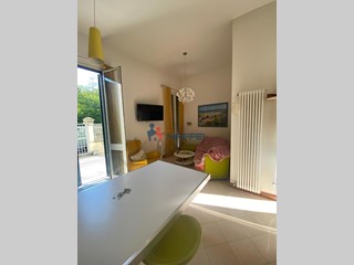 Appartamento in Vendita a Viareggio, 650'000&euro;, 130 m², arredato