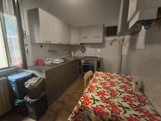 Appartamento in Affitto a Camaiore, zona Lido di Camaiore, 1'300&euro;, 90 m², arredato