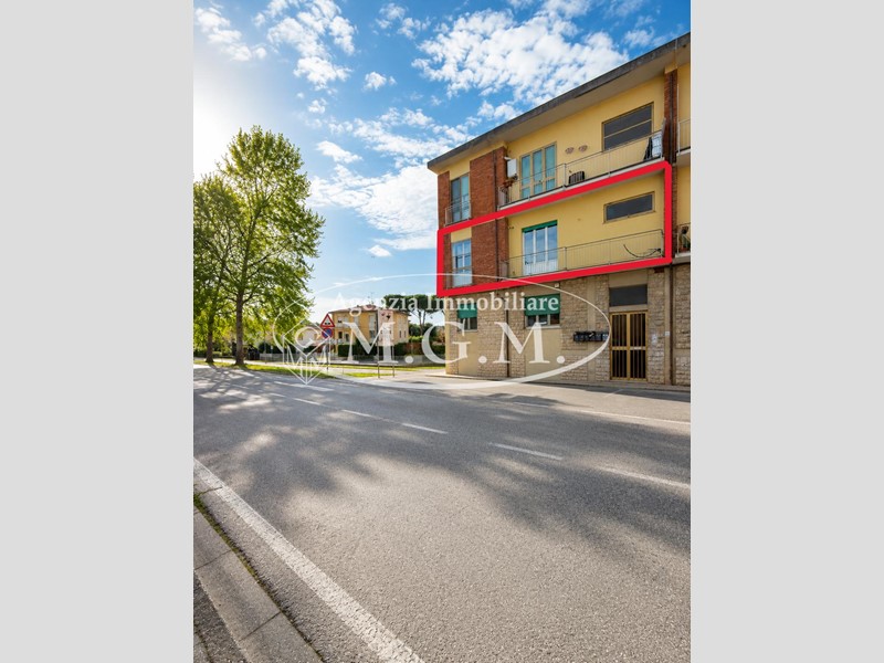 Quadrilocale in Affitto a Calcinaia, 750&euro;, 80 m², arredato