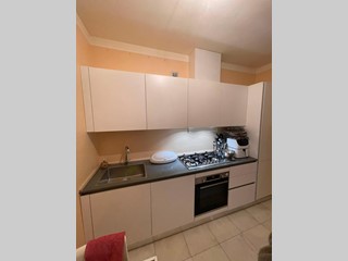 Appartamento in Affitto a Viareggio, 1'300&euro;, 120 m², arredato, con Box