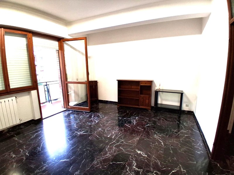 Appartamento in Vendita a Lucca, zona Arancio, 265'000&euro;, 108 m², con Box