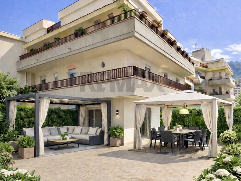 Appartamento in Vendita a Alcamo, 185'000&euro;, 169 m²