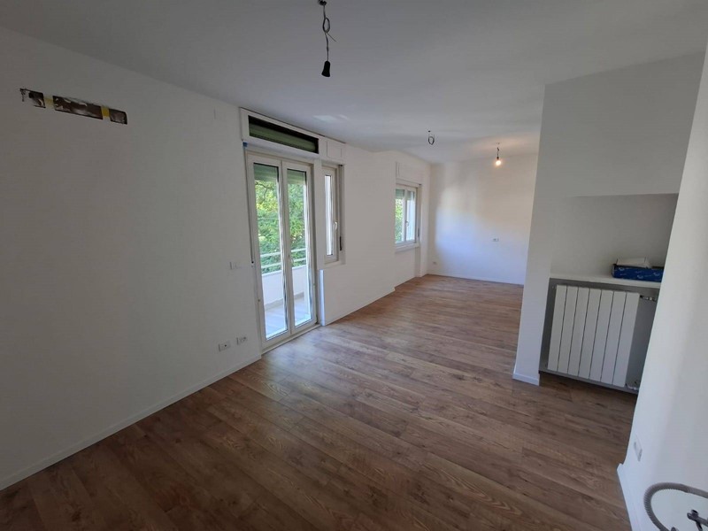Trilocale in Vendita a Trieste, 210'000&euro;, 80 m²