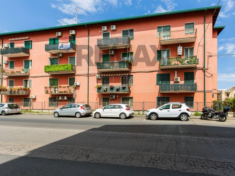 Trilocale in Vendita a Catania, 106'000&euro;, 91 m²