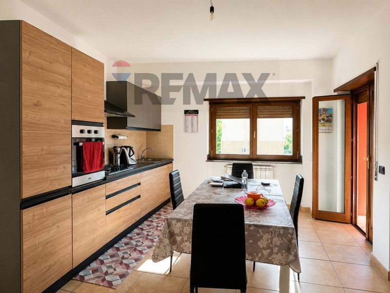 Quadrilocale in Vendita a Cosenza, 230'000&euro;, 135 m²