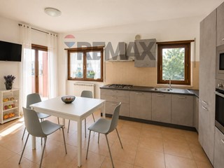 Trilocale in Vendita a Cosenza, 170'000&euro;, 115 m²