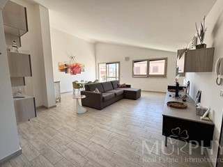 Quadrilocale in Vendita a La Maddalena, 310'000&euro;, 141 m²