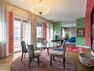 Appartamento in Affitto a Bergamo, 2'750&euro;, 244 m²