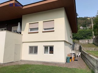 Trilocale in Affitto a Aosta, 1'600&euro;, 80 m²