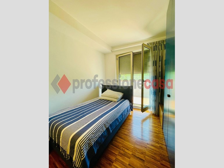 Quadrilocale in Vendita a Salerno, 325'000&euro;, 90 m², con Box