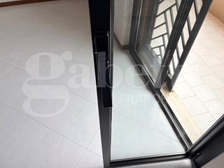 Trilocale in Vendita a Bari, 250'000&euro;, 120 m², con Box