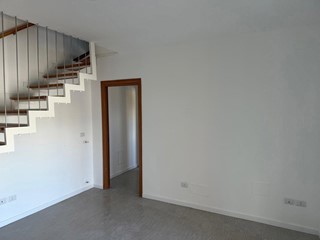 Trilocale in Vendita a Battipaglia, 120'000&euro;, 70 m²