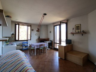 Monolocale in Vendita a Alta Valle Intelvi, 45'000&euro;, 40 m², arredato
