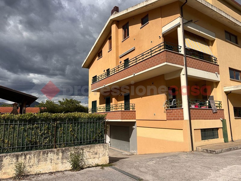 Trilocale in Affitto a Avezzano, 450&euro;, 60 m²
