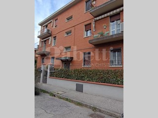 Quadrilocale in Vendita a Bologna, 255'000&euro;, 90 m², con Box
