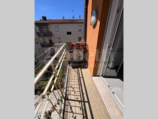 Trilocale in Vendita a Bologna, 255'000&euro;, 74 m², arredato