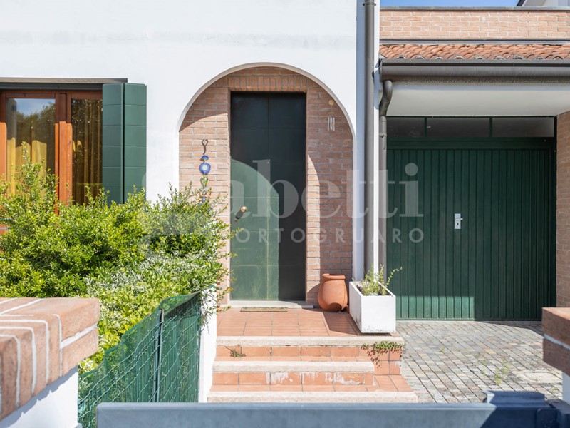 Trilocale in Vendita a Portogruaro, 190'000&euro;, 70 m², con Box