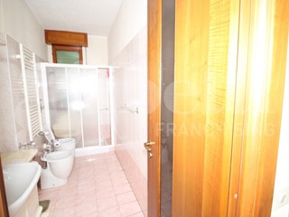 Trilocale in Vendita a Sesto San Giovanni, 209'000&euro;, 95 m², arredato