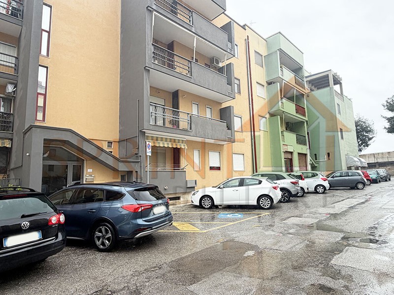 Quadrilocale in Vendita a Monopoli, 298'000&euro;, 110 m², con Box