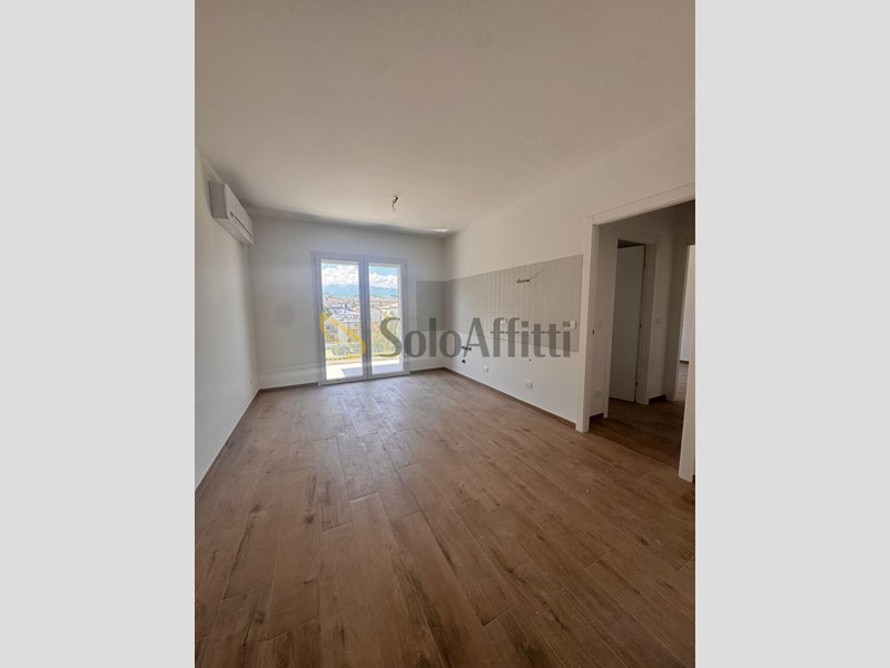 Bilocale in Affitto a Chieti, zona Chieti Scalo, 630&euro;, 58 m², arredato, con Box