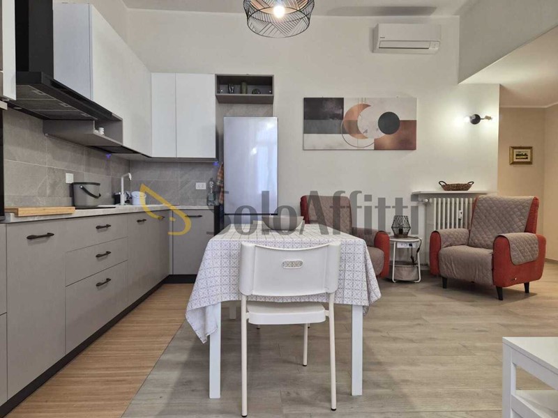 Trilocale in Affitto a Milano, zona Lodi - Corsica, 2'000&euro;, 102 m², arredato