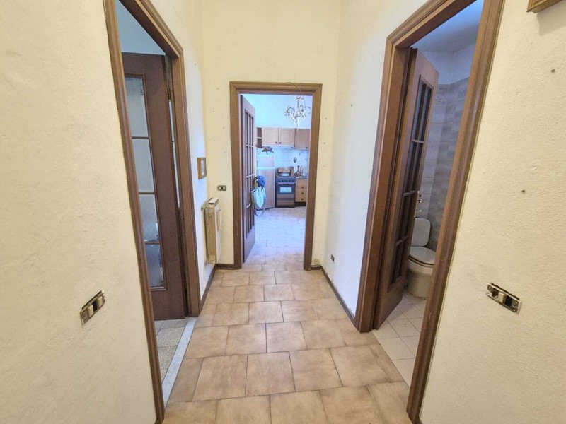 Trilocale in Vendita a La Spezia, zona EST, 89'000&euro;, 60 m²