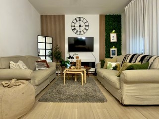 Quadrilocale in Vendita a Brescia, 207'000&euro;, 136 m², con Box