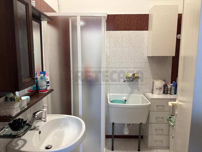 Quadrilocale in Vendita a Scorrano, 100'000&euro;, 150 m²