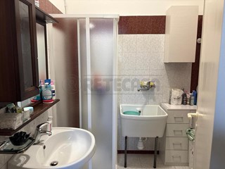 Quadrilocale in Vendita a Scorrano, 100'000&euro;, 150 m²