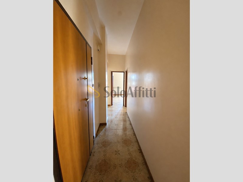 Trilocale in Affitto a Barletta, 550&euro;, 80 m²