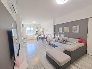 Appartamento in Vendita a Pontedera, 179'000&euro;, 120 m², arredato
