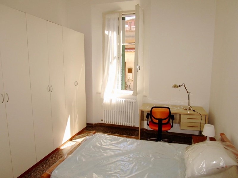 Appartamento in Affitto a Pisa, 380&euro;, 130 m², arredato