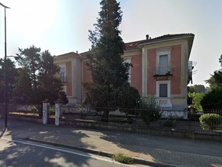Quadrilocale in Vendita a Alessandria, 34'650&euro;, 114 m², con Box
