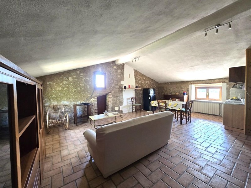 Trilocale in Affitto a Monteriggioni, zona Scorgiano, 550&euro;, 60 m², arredato